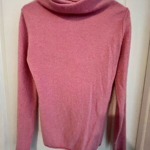 Old Navy Women's Soft Pink Cowl Neck Sweater 100% cashmere